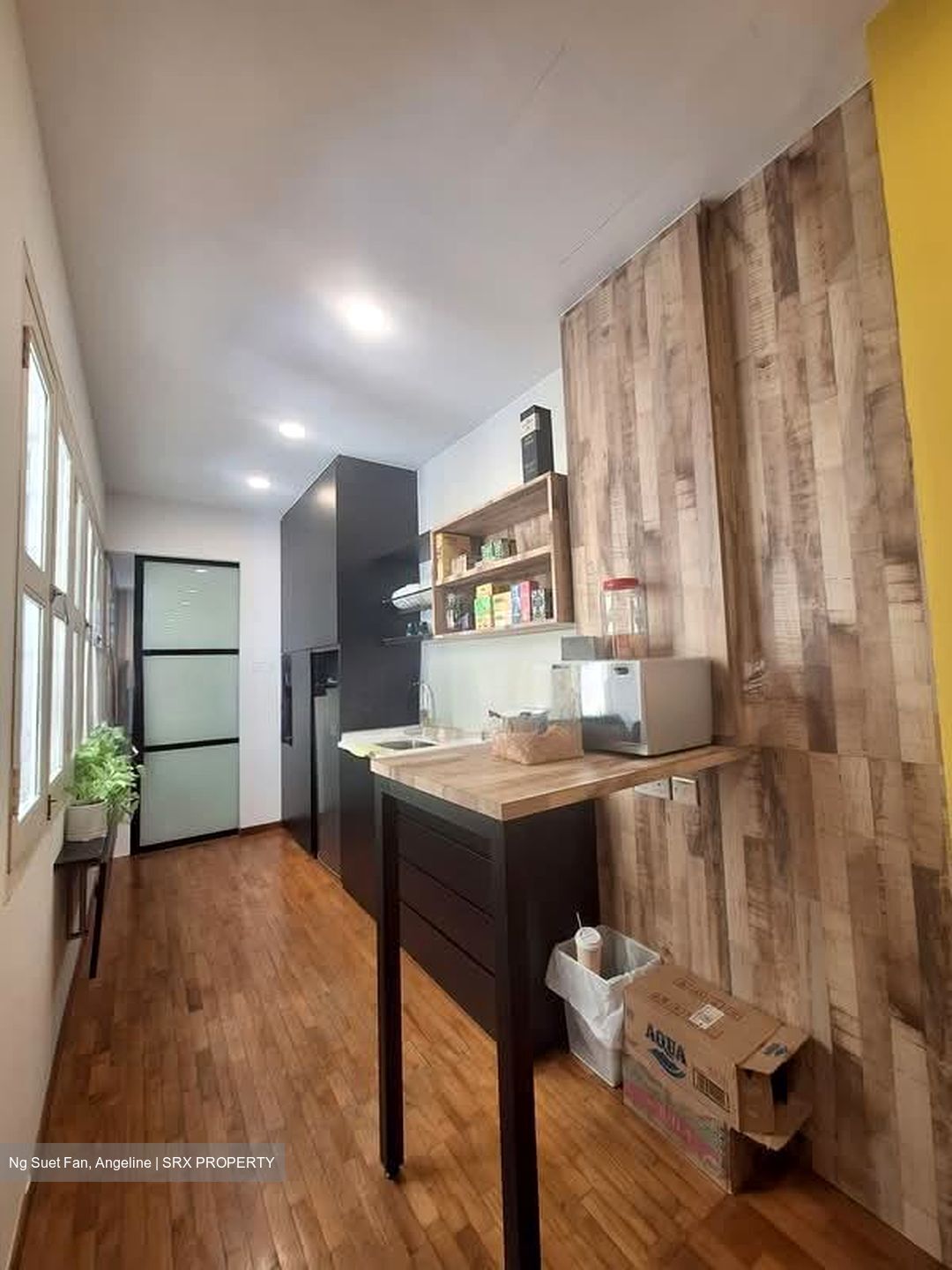 Tras Street (D2), Shop House #567862791
